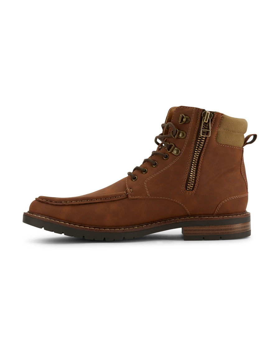 (image for) Stand Out From The Crowd Sutton Moc Toe Boots